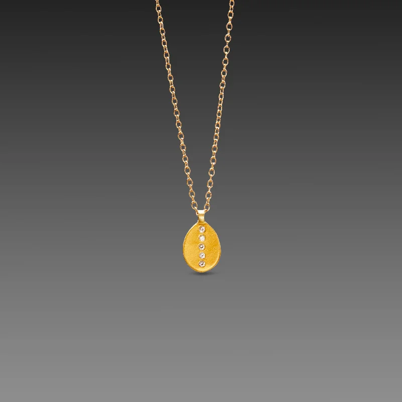 Oval Leaf Necklace with Five Diamonds