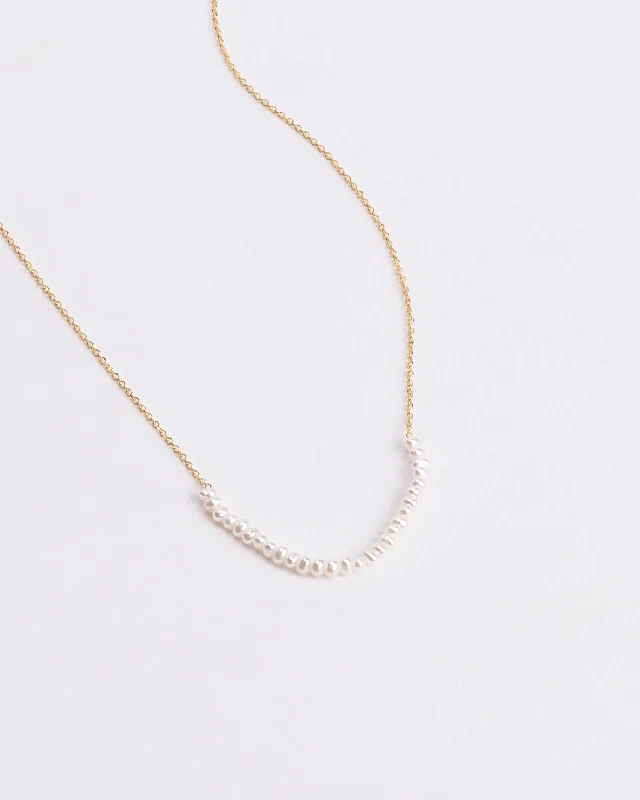 PEARL ARC NECKLACE