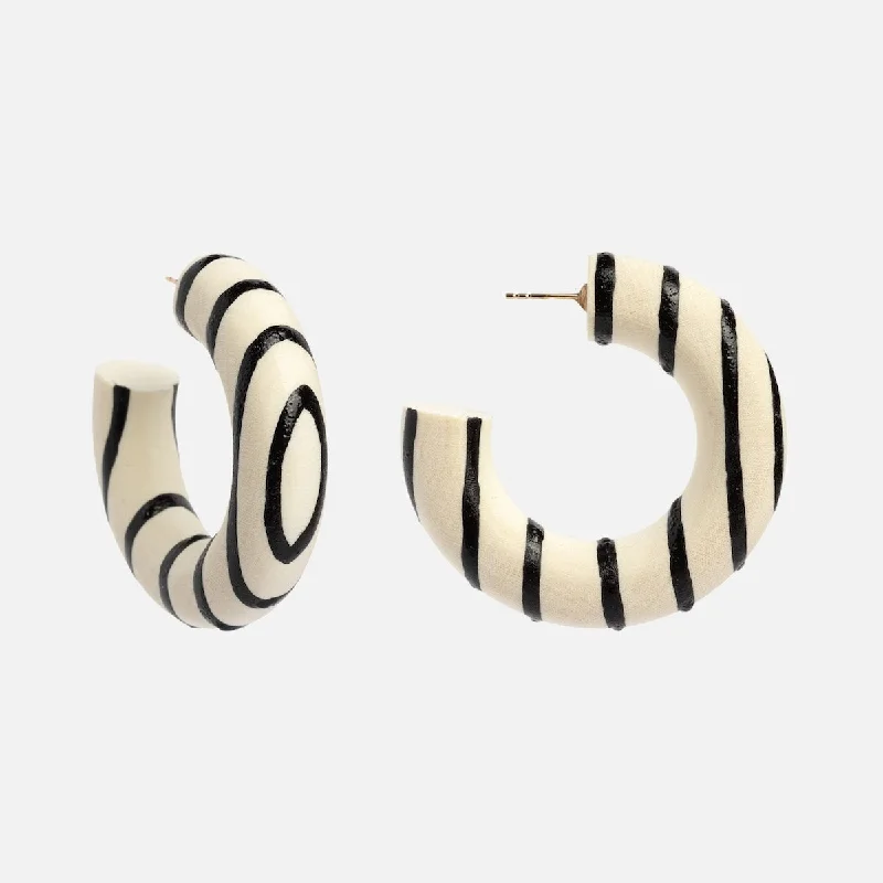 Agnes Small Chunk Earrings