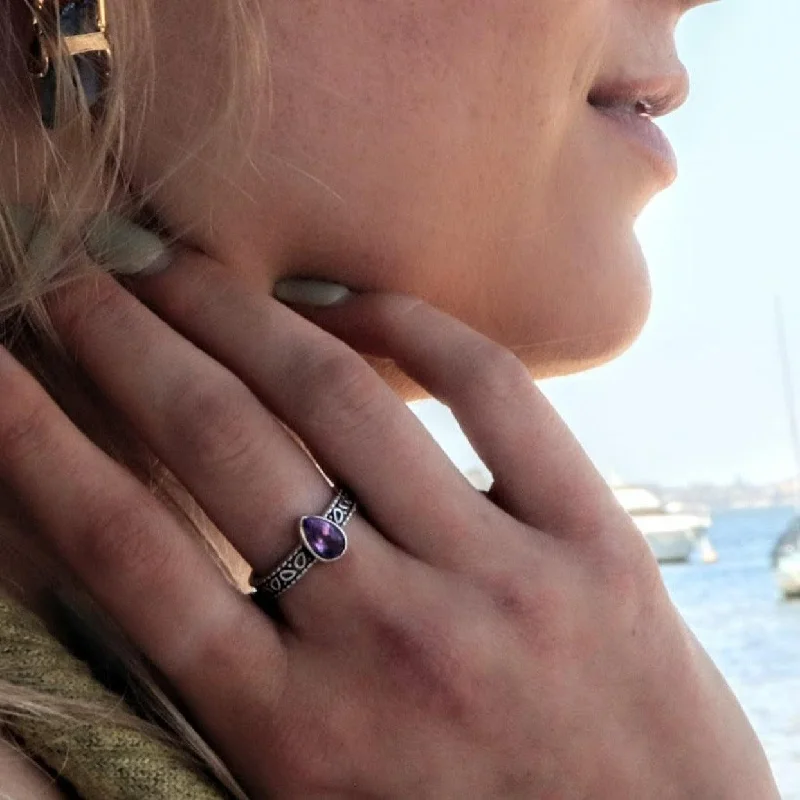 PURPLE TEAR - AMETHYST 925 SILVER RING