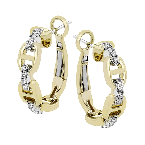 Hoop Earring in 18k Gold with Diamonds