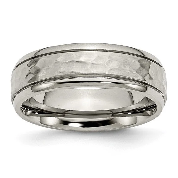 Titanium Hammered & Polished Band